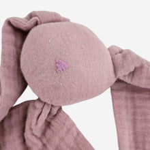 Load image into Gallery viewer, Comforter Security Blanket - Mathilde -  sleeping companion - cuddle to bed toy - Head view of the comforter blanket - Little Scandi baby