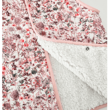 Load image into Gallery viewer, Kids Stylish - Pink Rosablomst Vest design - Gilet Outerwear Clothing Sleeveless Vest Warm Vest Scandi Stylish - front bottom lining fur close up on vest - Little Scandi baby